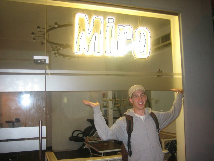Alternativtext: Miro Unterschrift 5
